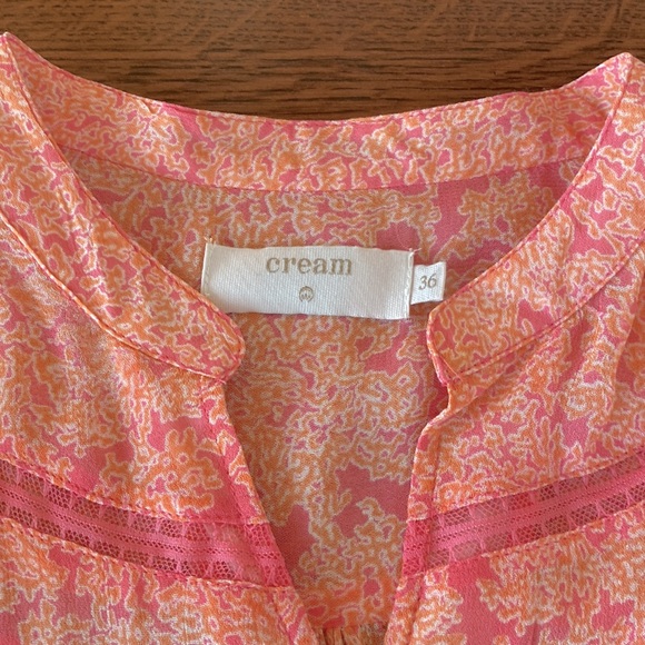 CREAM Blouse, sheer with lace accents, size 36 - Picture 8 of 9